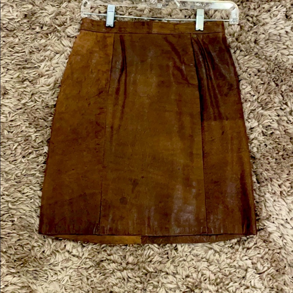 Leather skirt